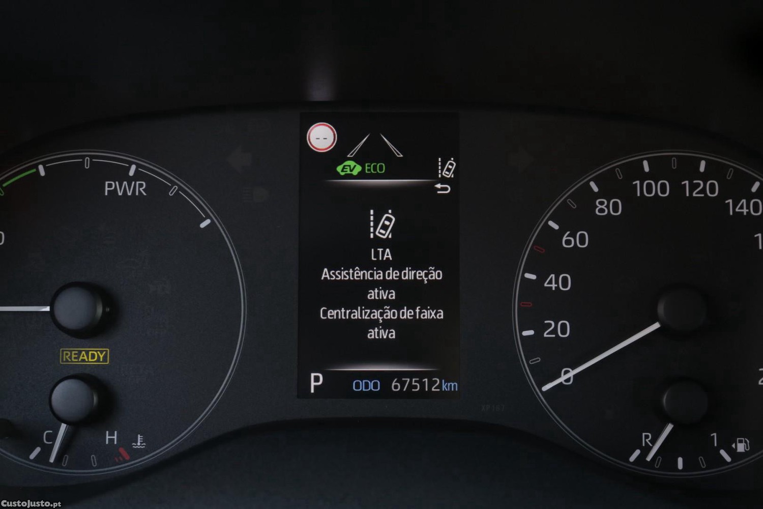 Toyota Yaris 1.5 HDF Comfort Plus Auto 115cv — fotografia 18