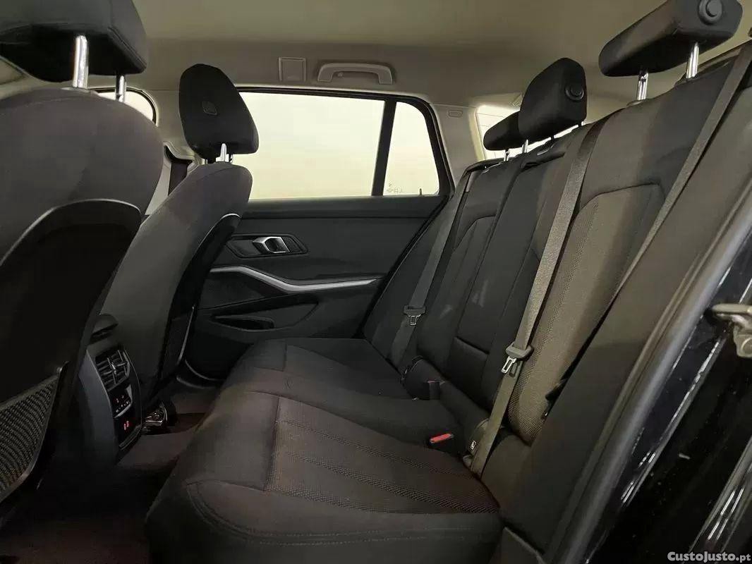 BMW 318 D auto — fotografia 20