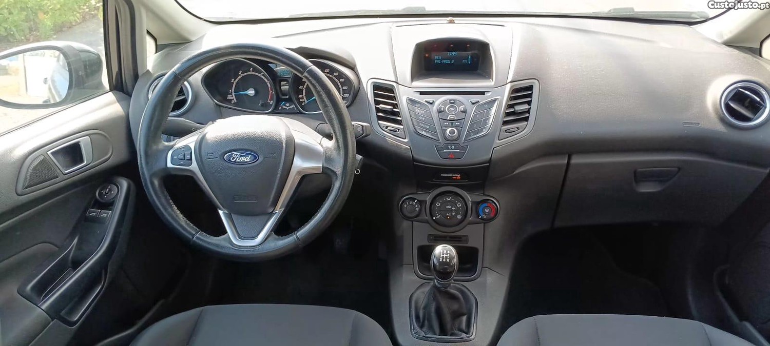 Ford Fiesta 1.25 I 82 CV+2017 — fotografia 2