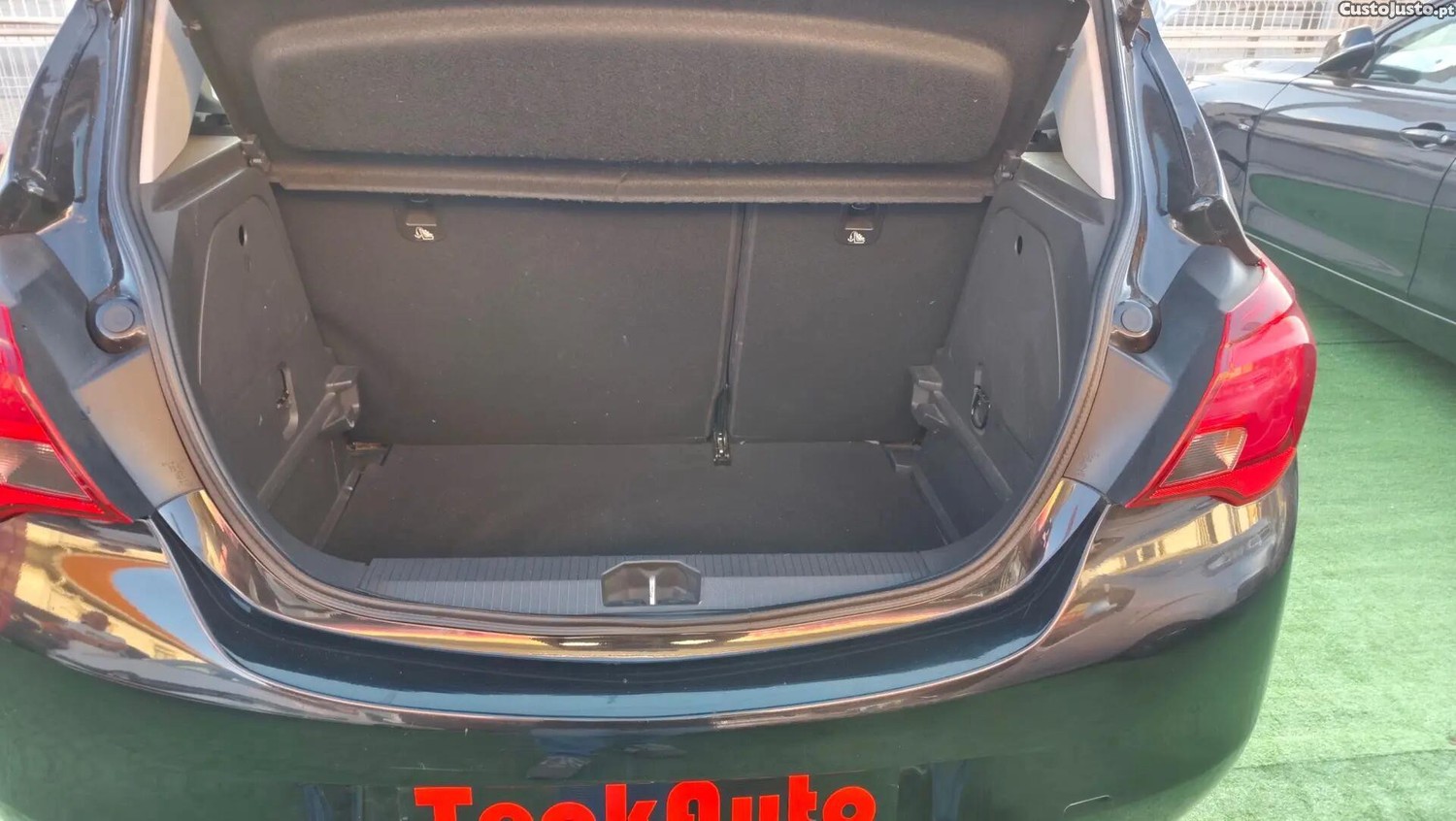 Opel Corsa 1.3 CDTi Enjoy — fotografia 14