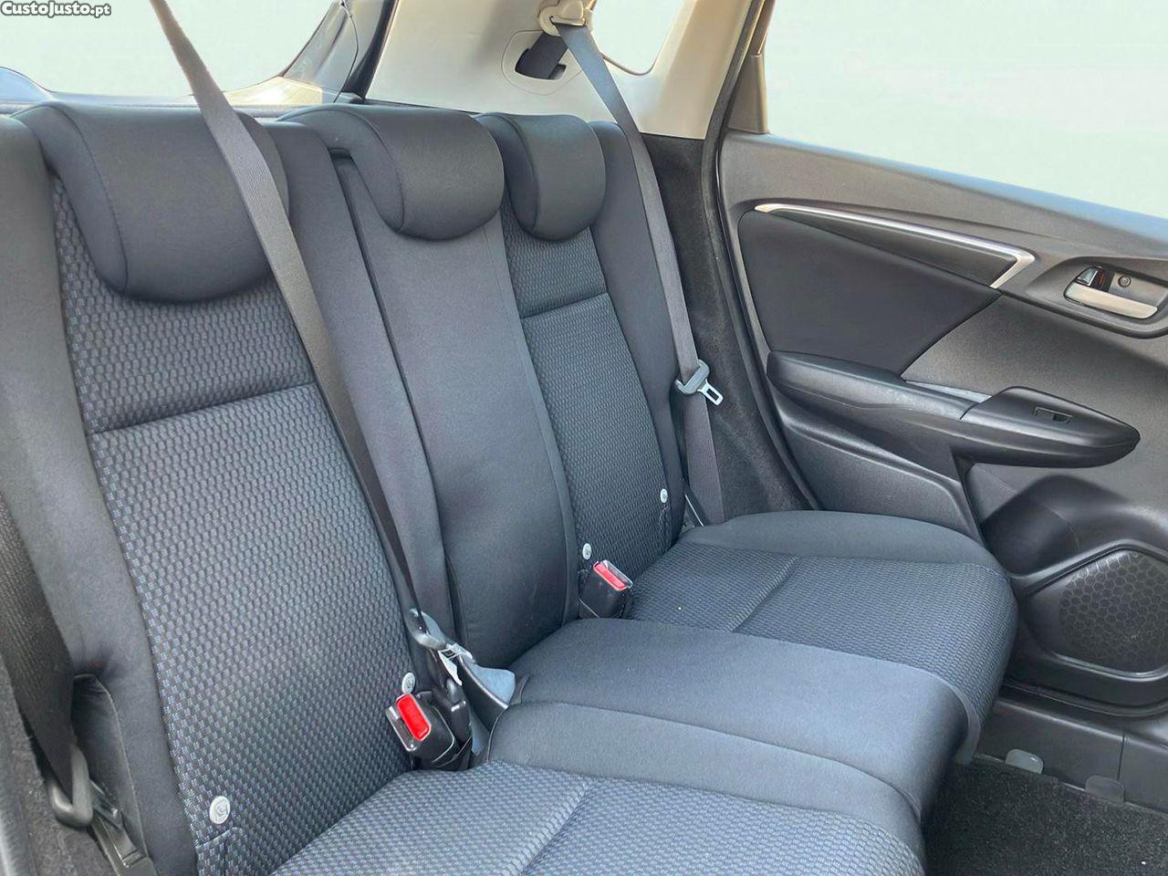 Honda Jazz 1.3 I-VTEC Comfort — fotografia 3