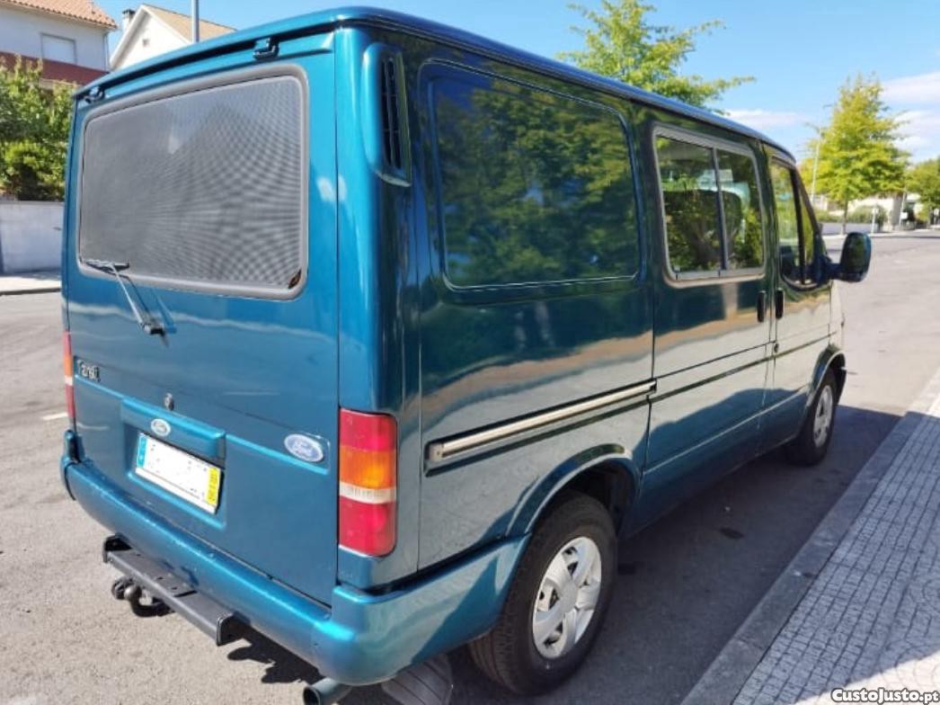 Ford Transit 7 lugares como nova — fotografia 6