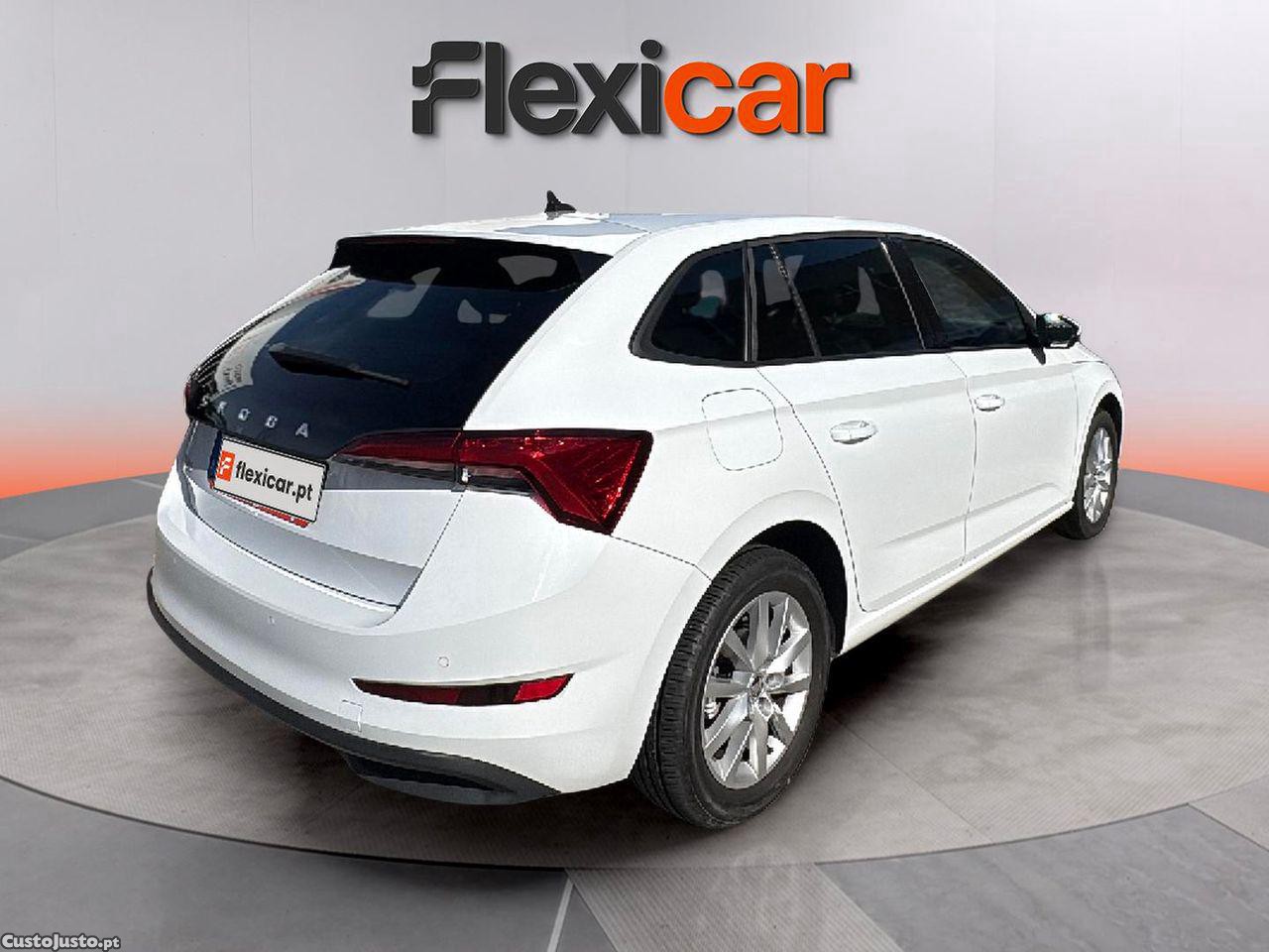 Skoda Scala 1.0 TSI Ambition — fotografia 10