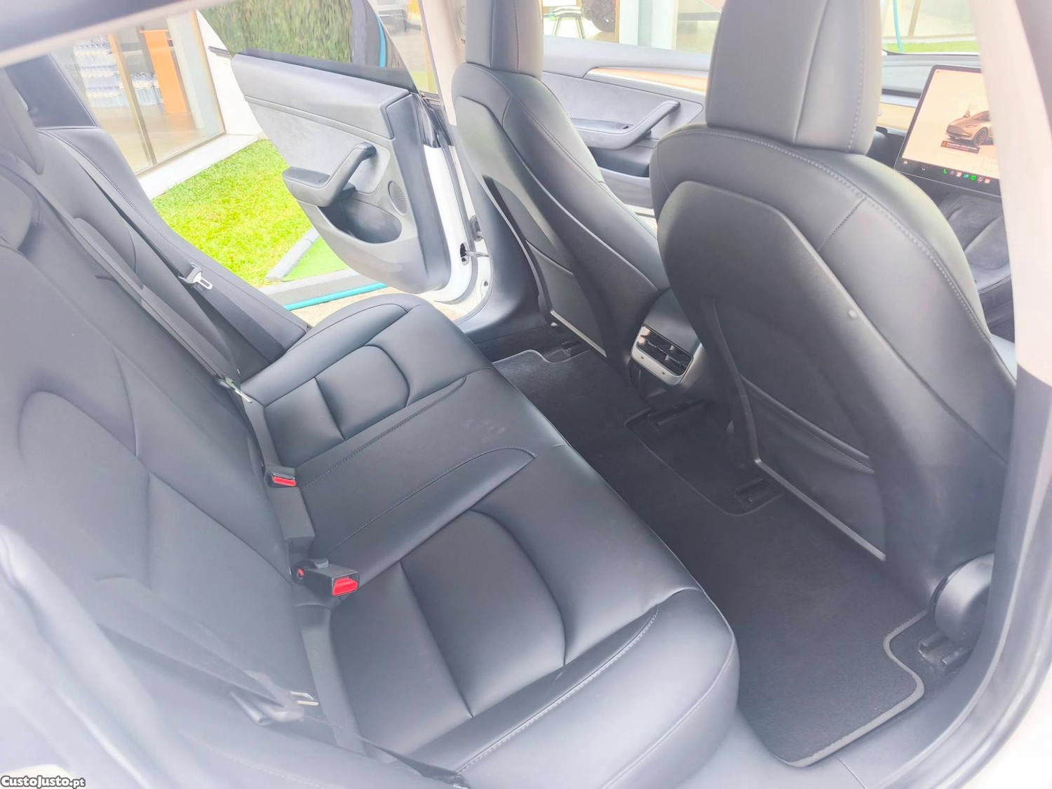 Tesla Model 3 Dual Motor Long Range Performance — fotografia 4
