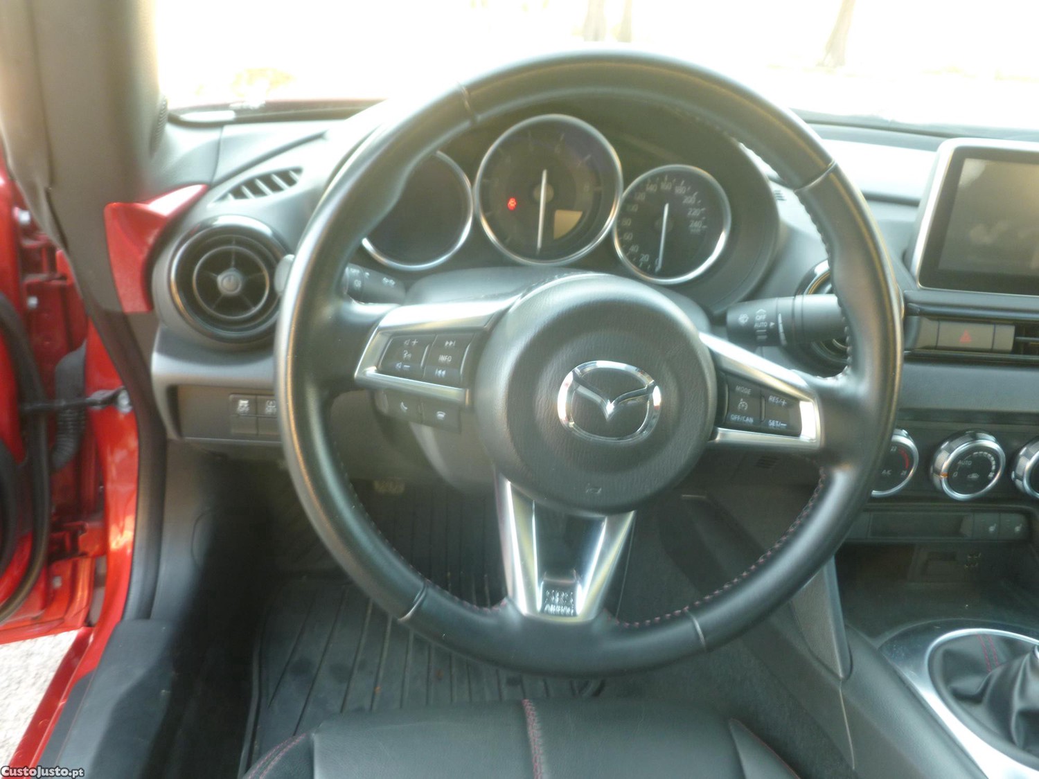 Mazda MX-5 1.5 SKYACTIV Technology — fotografia 5