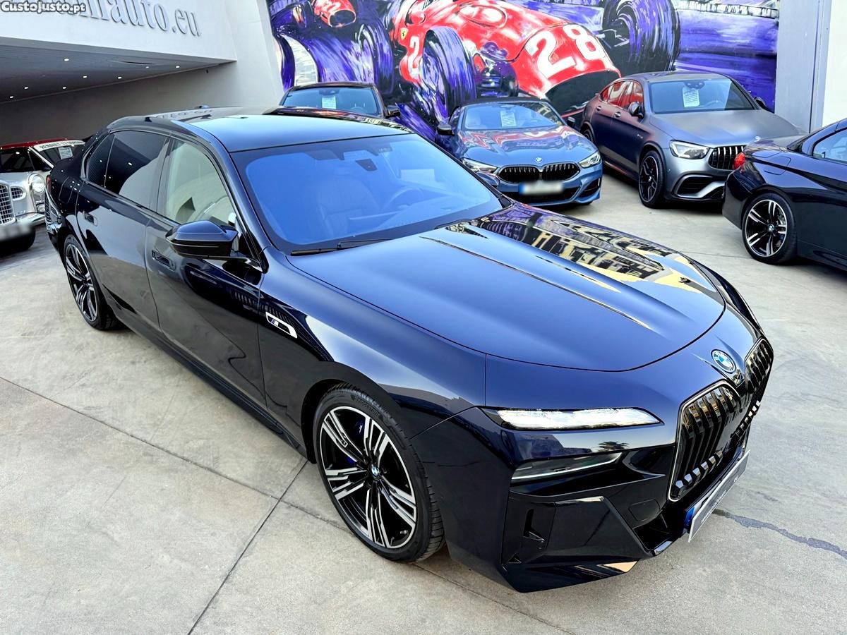 BMW 760 Me X-Drive — fotografia 11