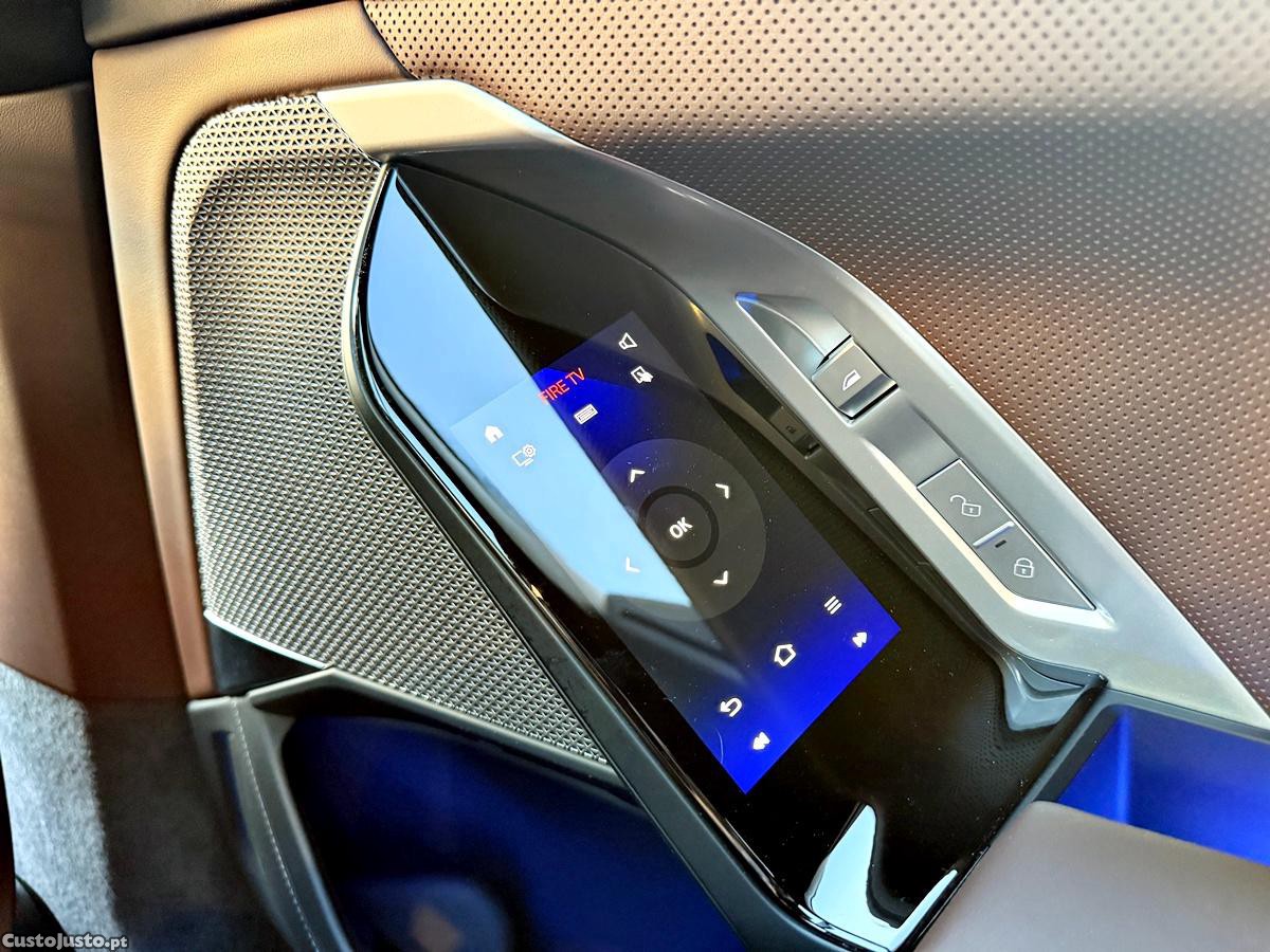 BMW 760 Me X-Drive — fotografia 25