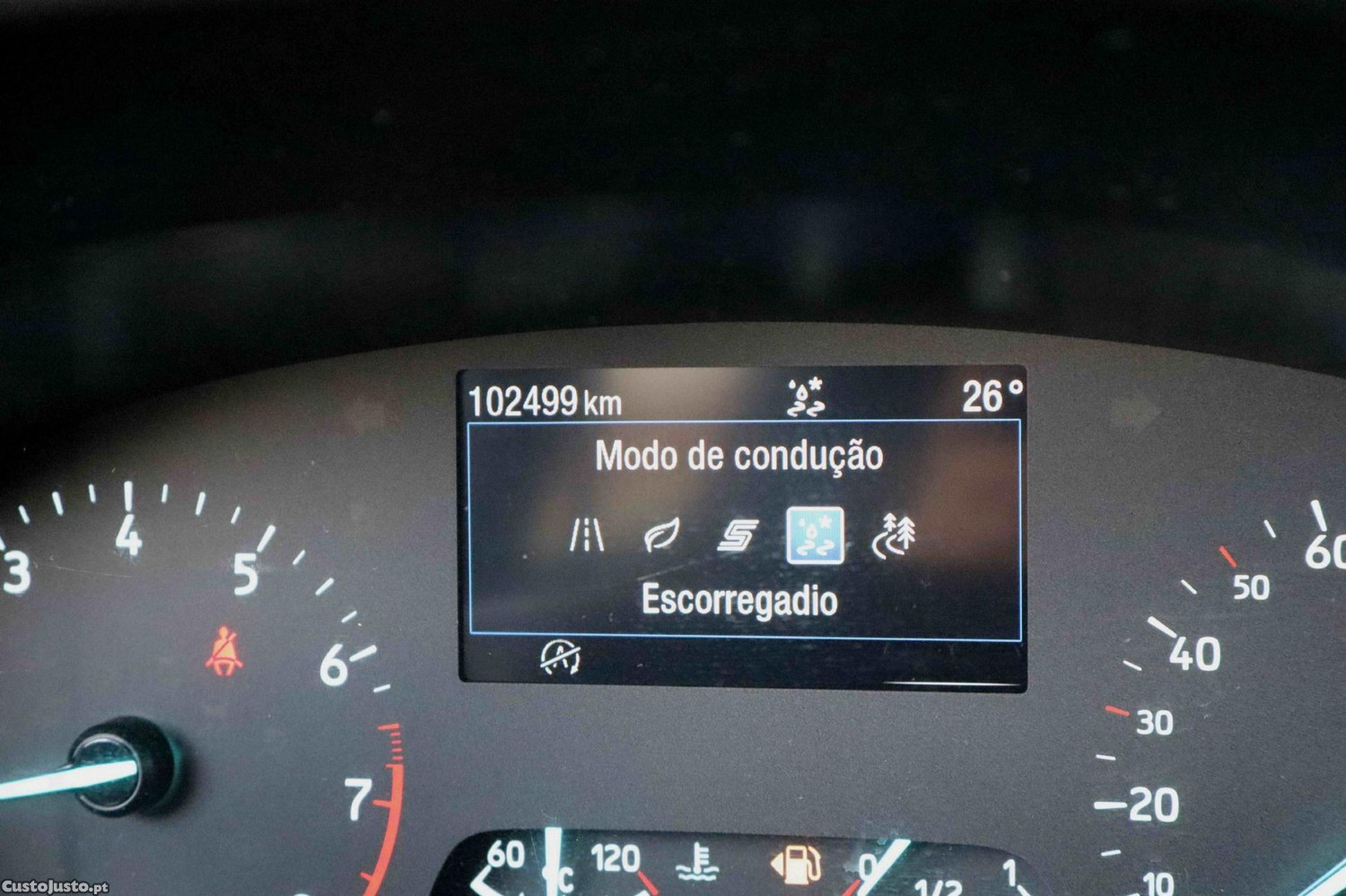 Ford Puma 1.0 EcoBoost MHEV ST-Line — fotografia 11