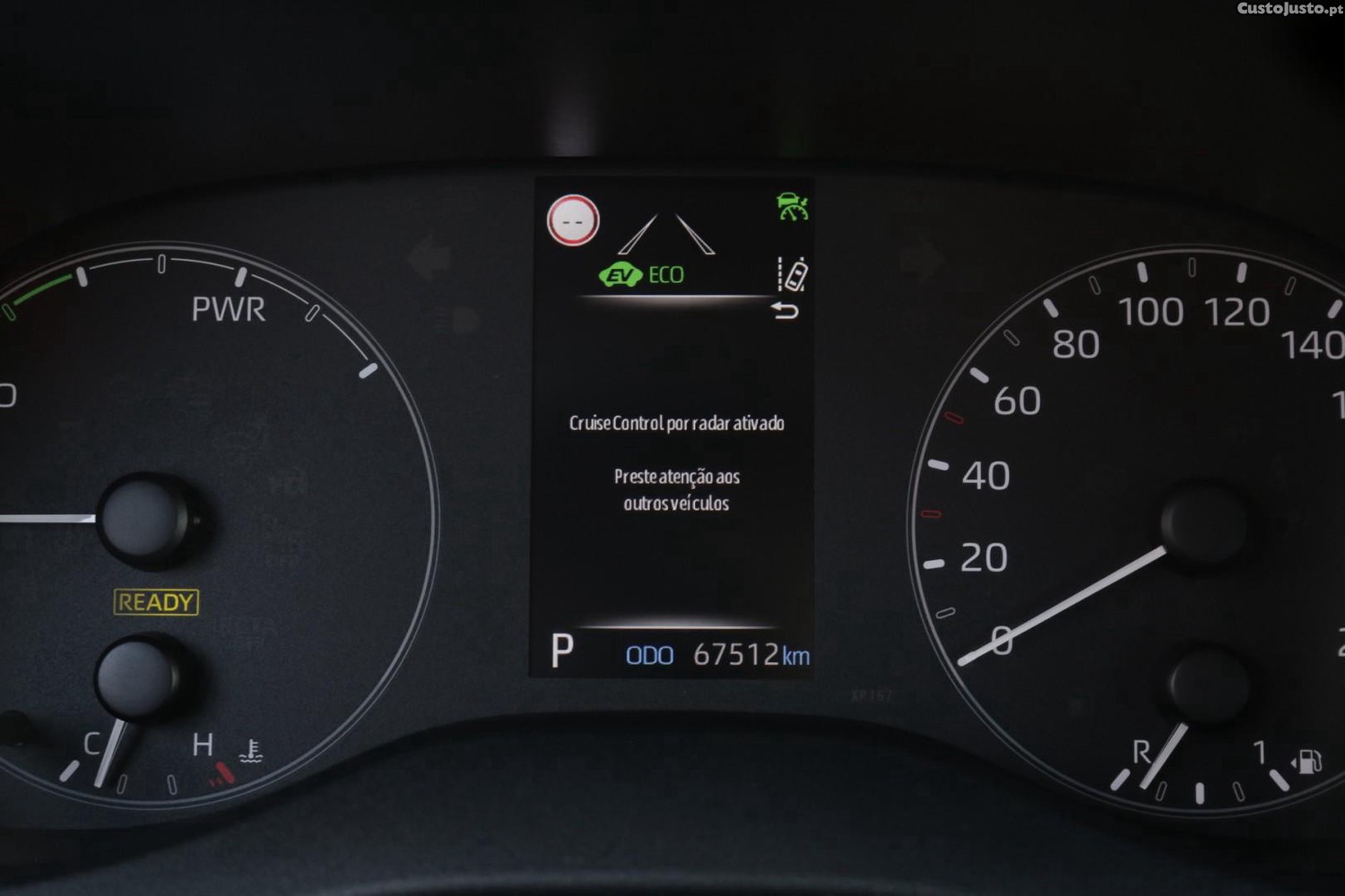 Toyota Yaris 1.5 HDF Comfort Plus Auto 115cv — fotografia 16