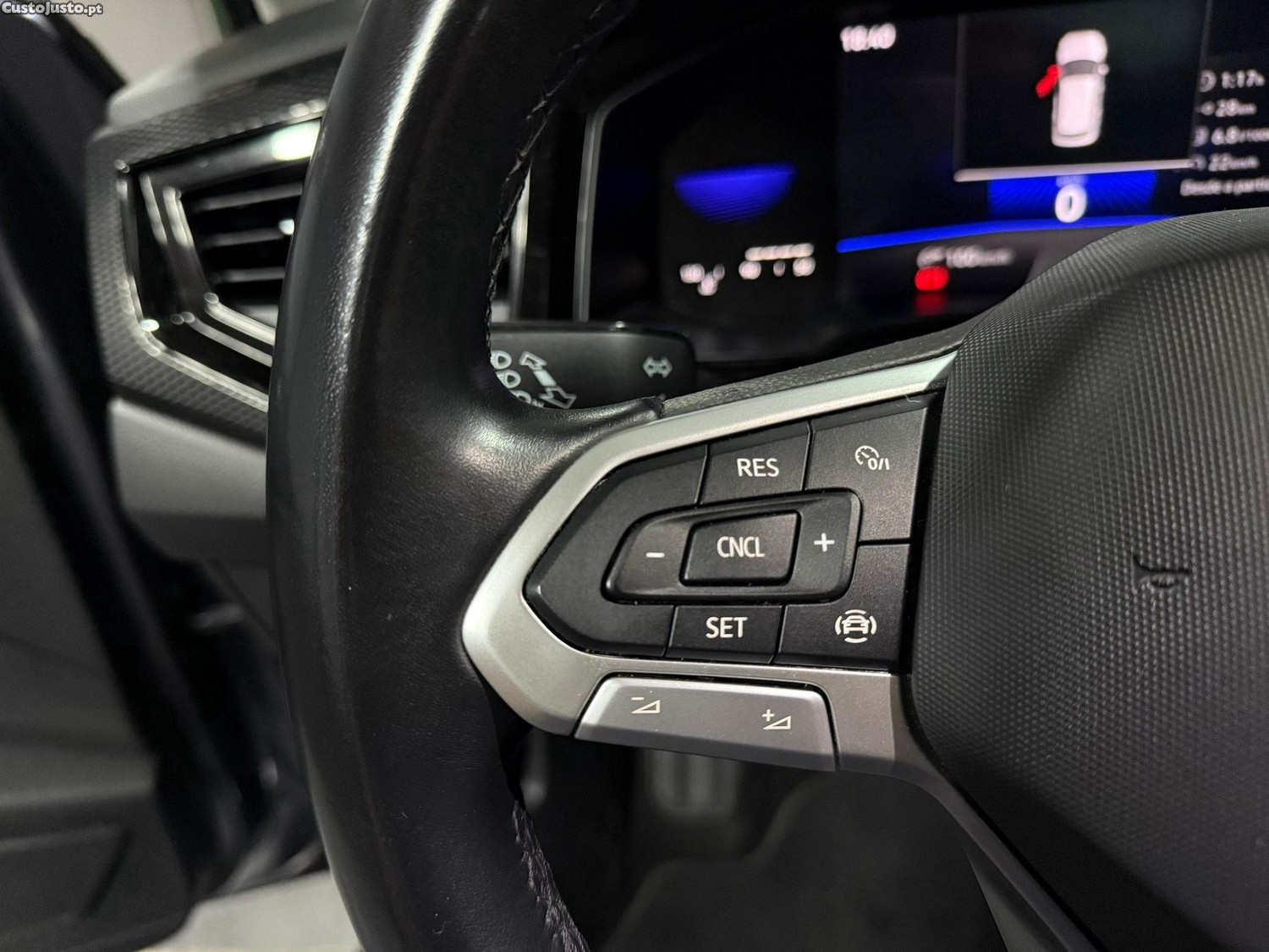 Volkswagen Taigo 1.0 TSI Life — fotografia 10