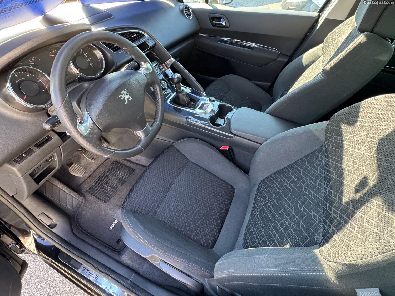 Peugeot 3008 1.6 HDI style — fotografia 4