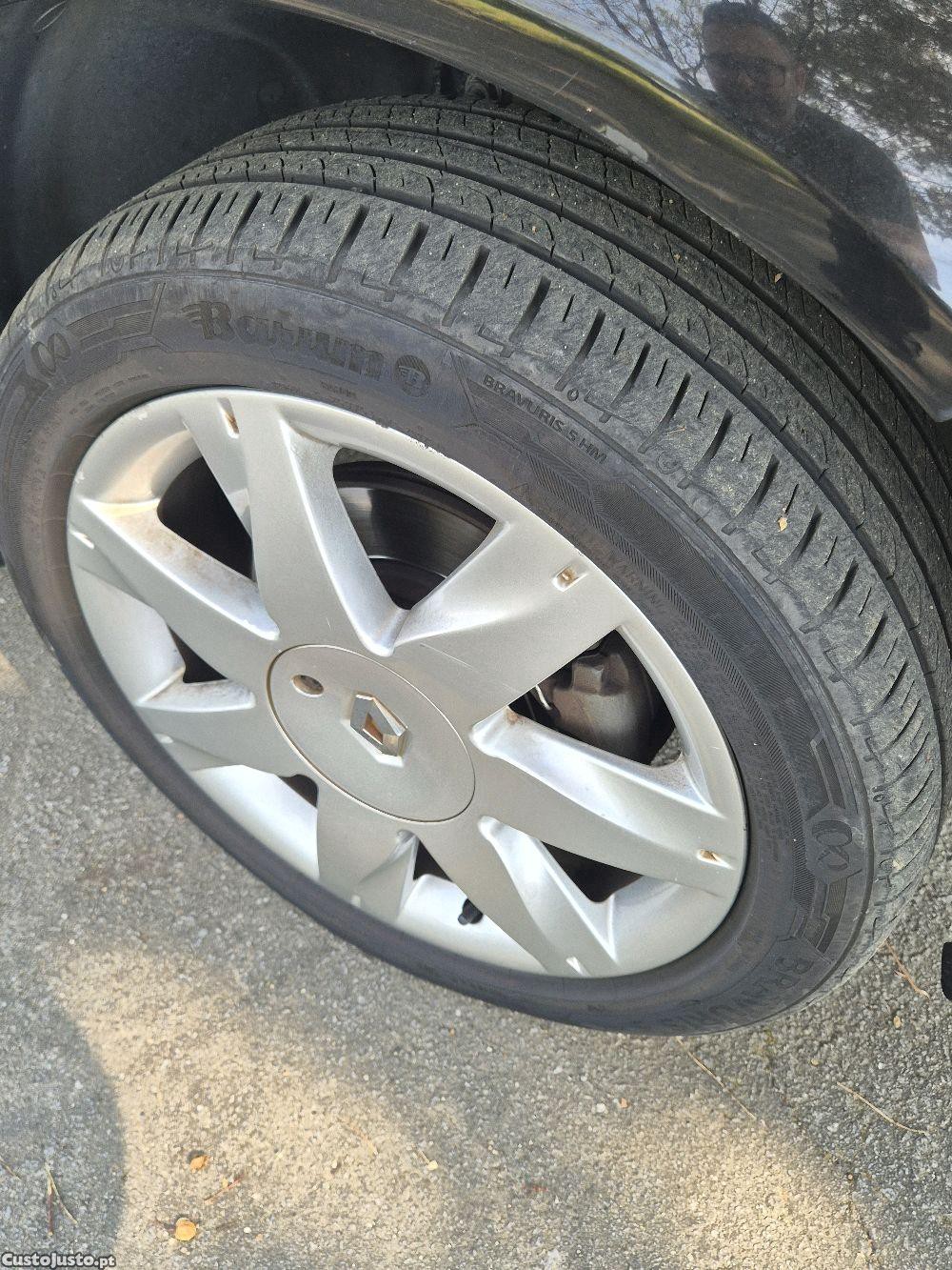 Renault Mégane exclusive — fotografia 3
