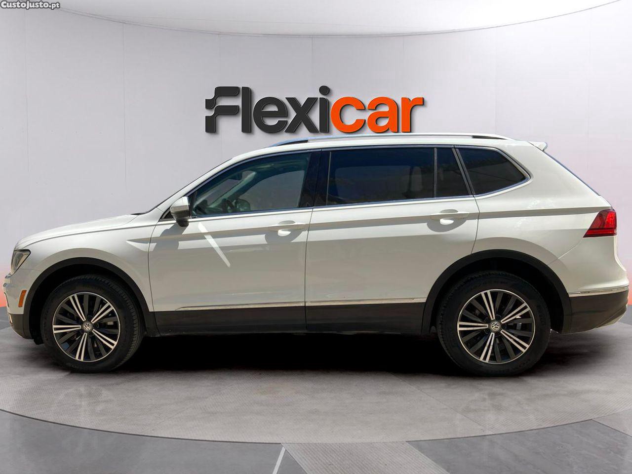 Volkswagen Tiguan 2.0 TSI 4Motion DSG Life — fotografia 18