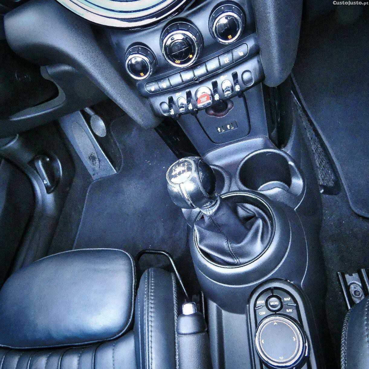 MINI Cooper D Cabrio — fotografia 3