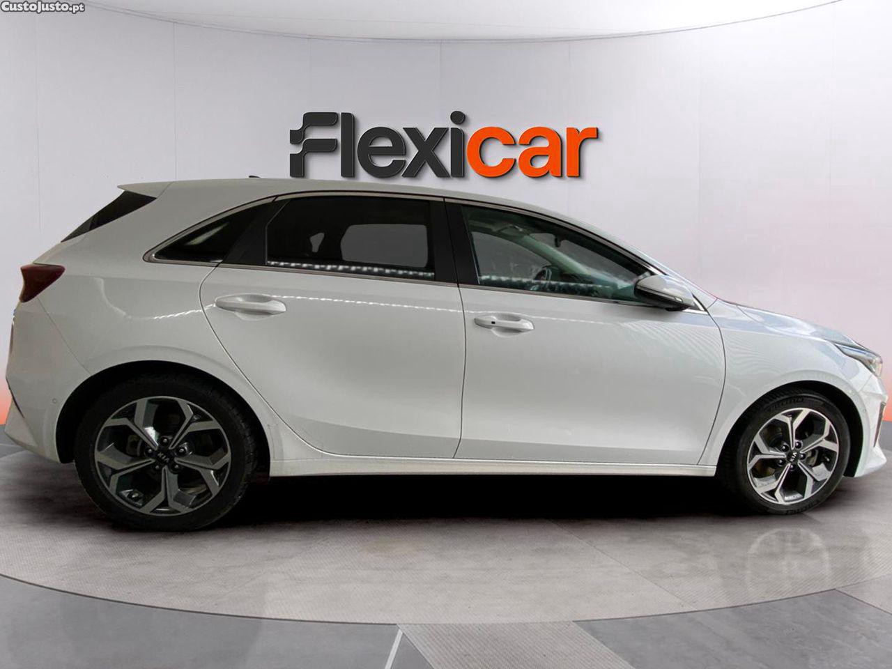 Kia Ceed 1.4 T-GDI TX+SRF 7DCT — fotografia 14