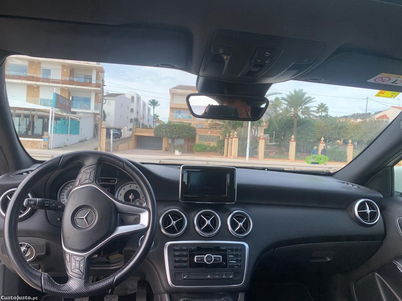 Mercedes-Benz A 180 1.6 turbo — fotografia 3