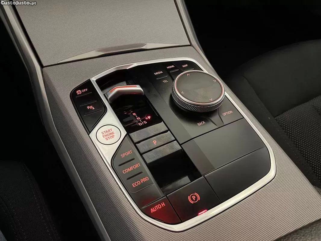 BMW 318 D auto — fotografia 6