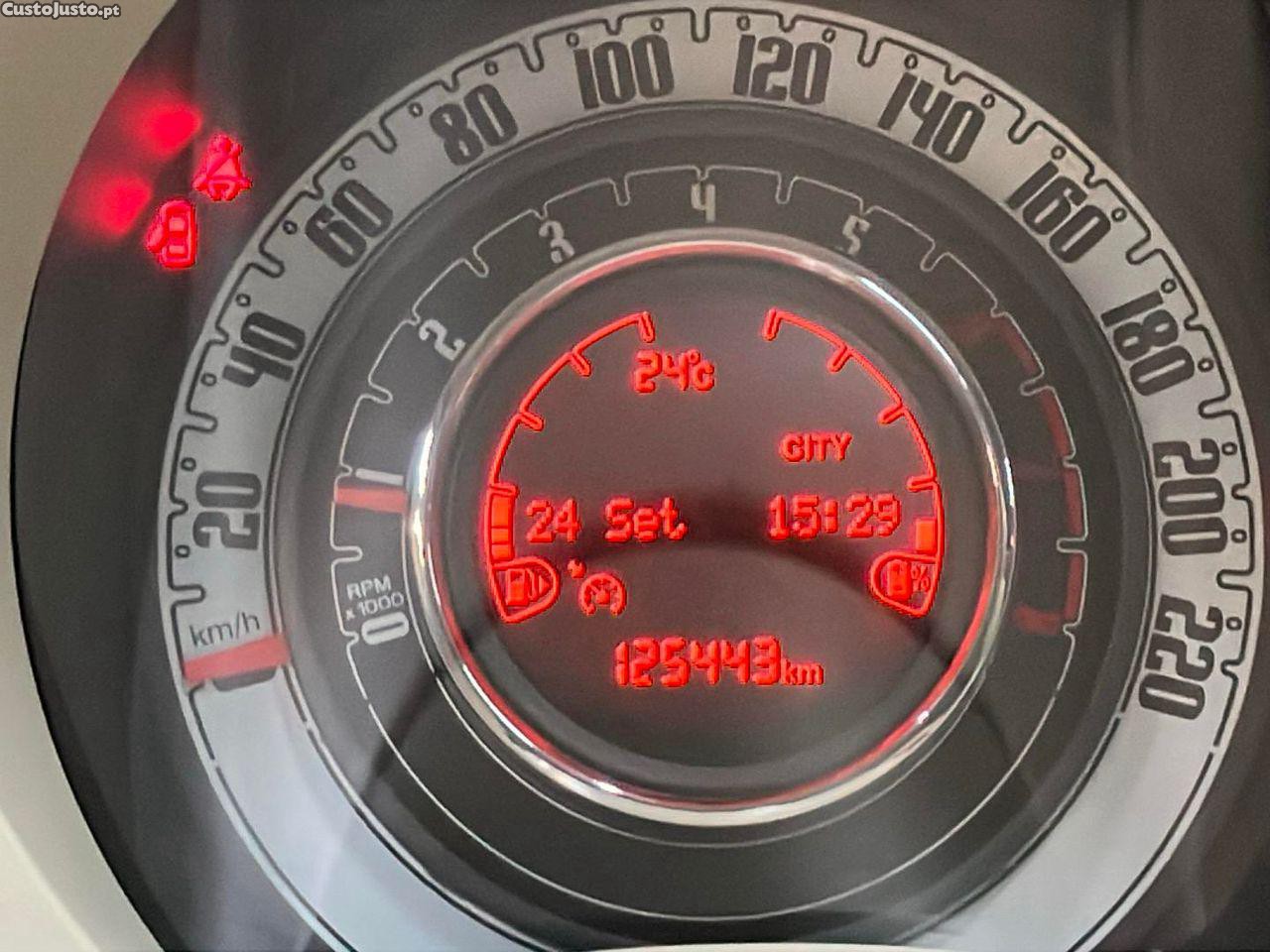 Fiat 500 1.0 Hybrid Dolcevita — fotografia 10