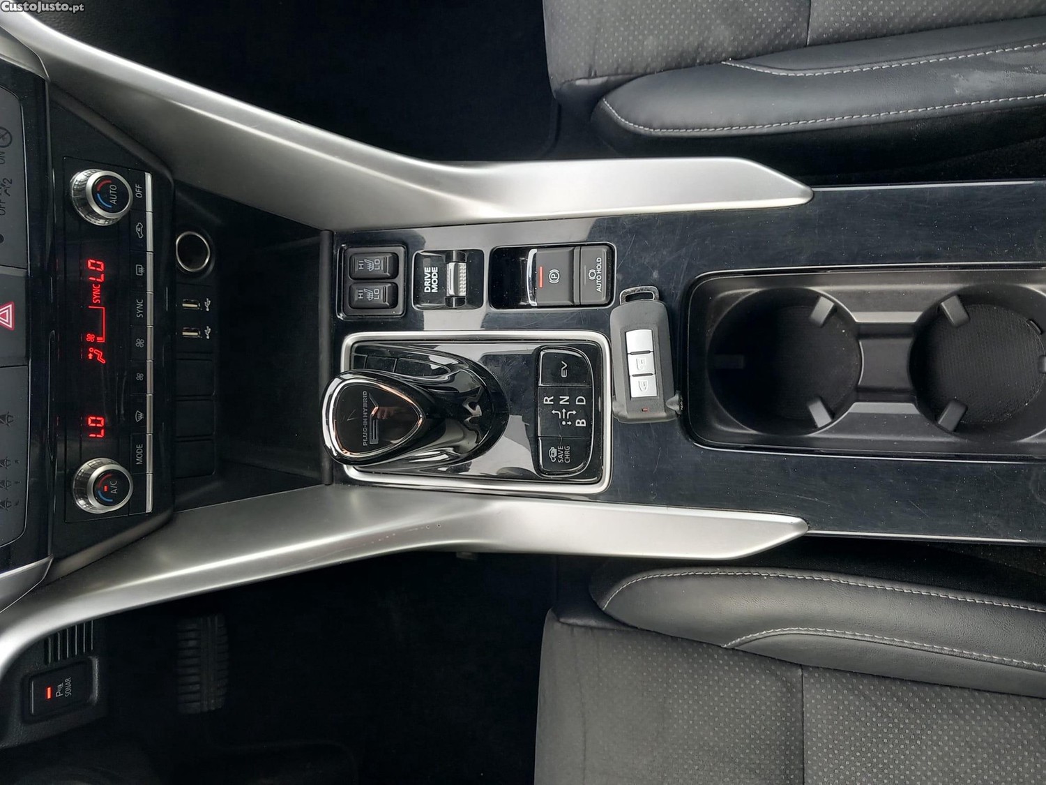 Mitsubishi Eclipse Cross 2.4 PHEV eStyle — fotografia 5