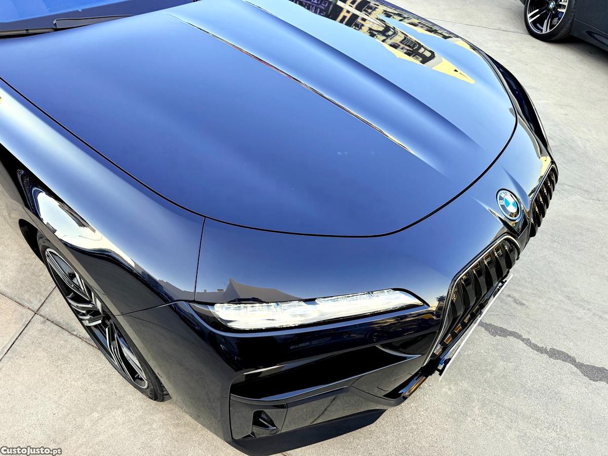 BMW 760 Me X-Drive — fotografia 15