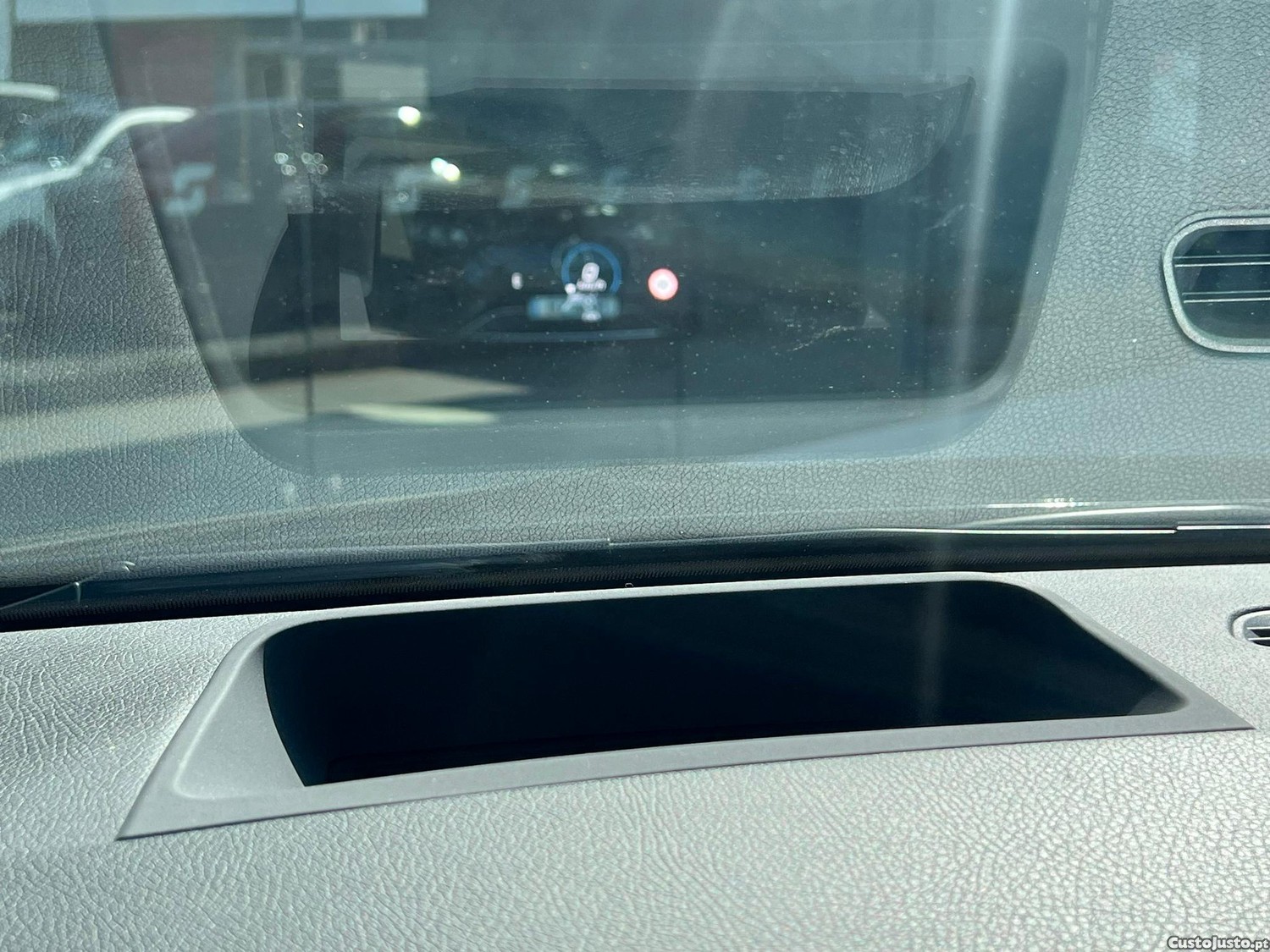 Mercedes-Benz EQA Progressive — fotografia 3