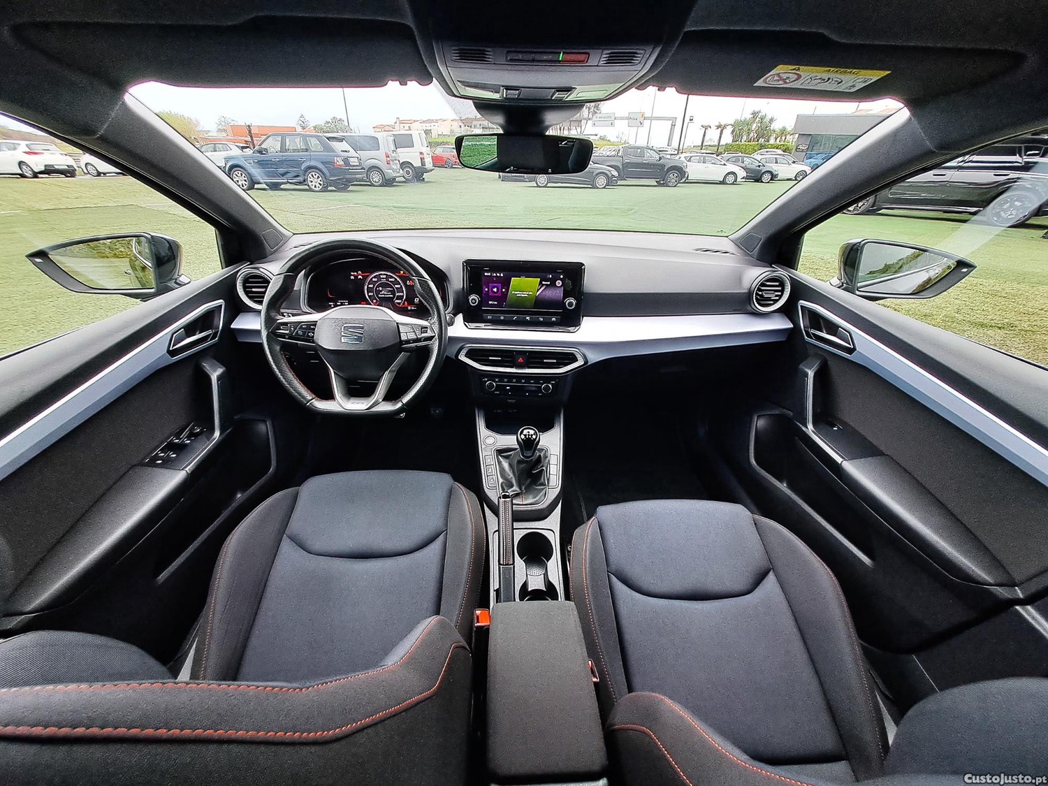 SEAT Ibiza FR 1.0TSI 95CV GASOLINA 2024 — fotografia 15