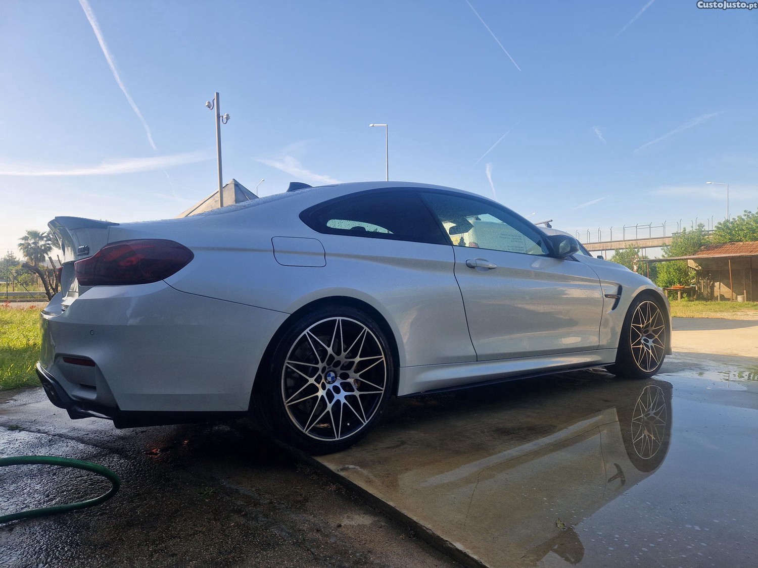 BMW M4 — fotografia 2
