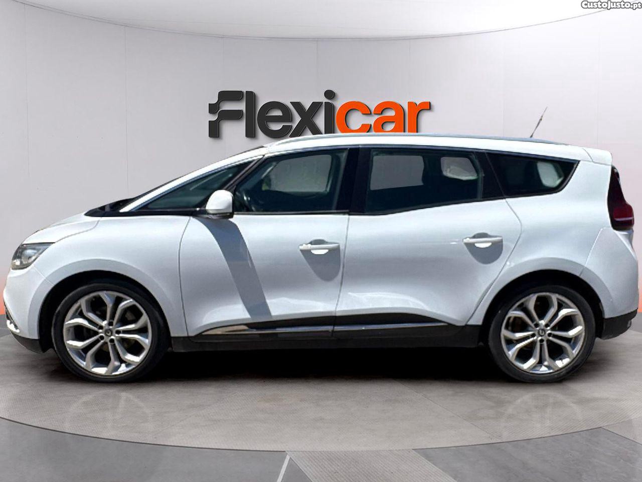 Renault Grand Scénic 1.5 dCi Luxe EDC SS — fotografia 14