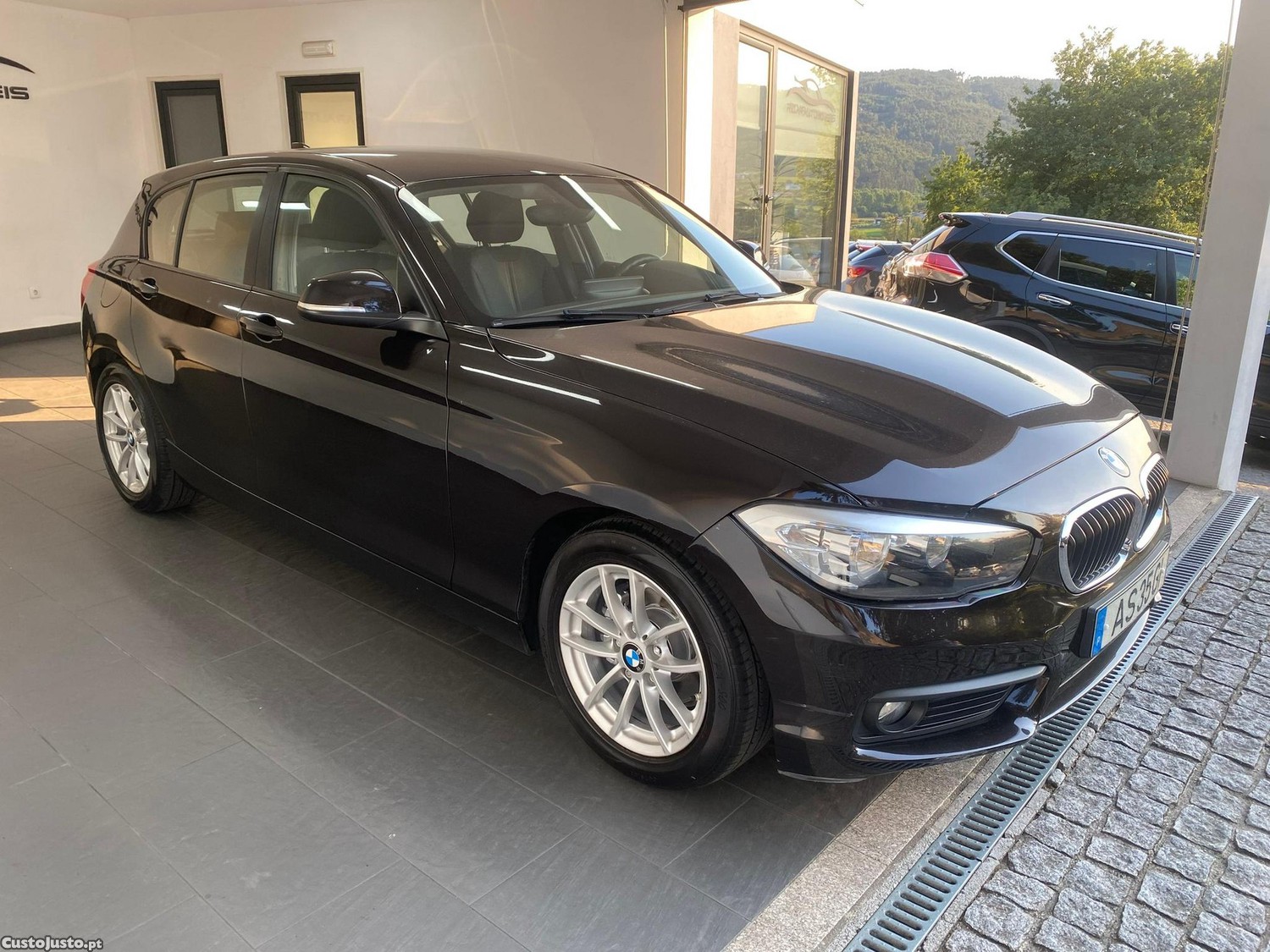 BMW 116 d EfficientDynamics Line Sport — fotografia 10