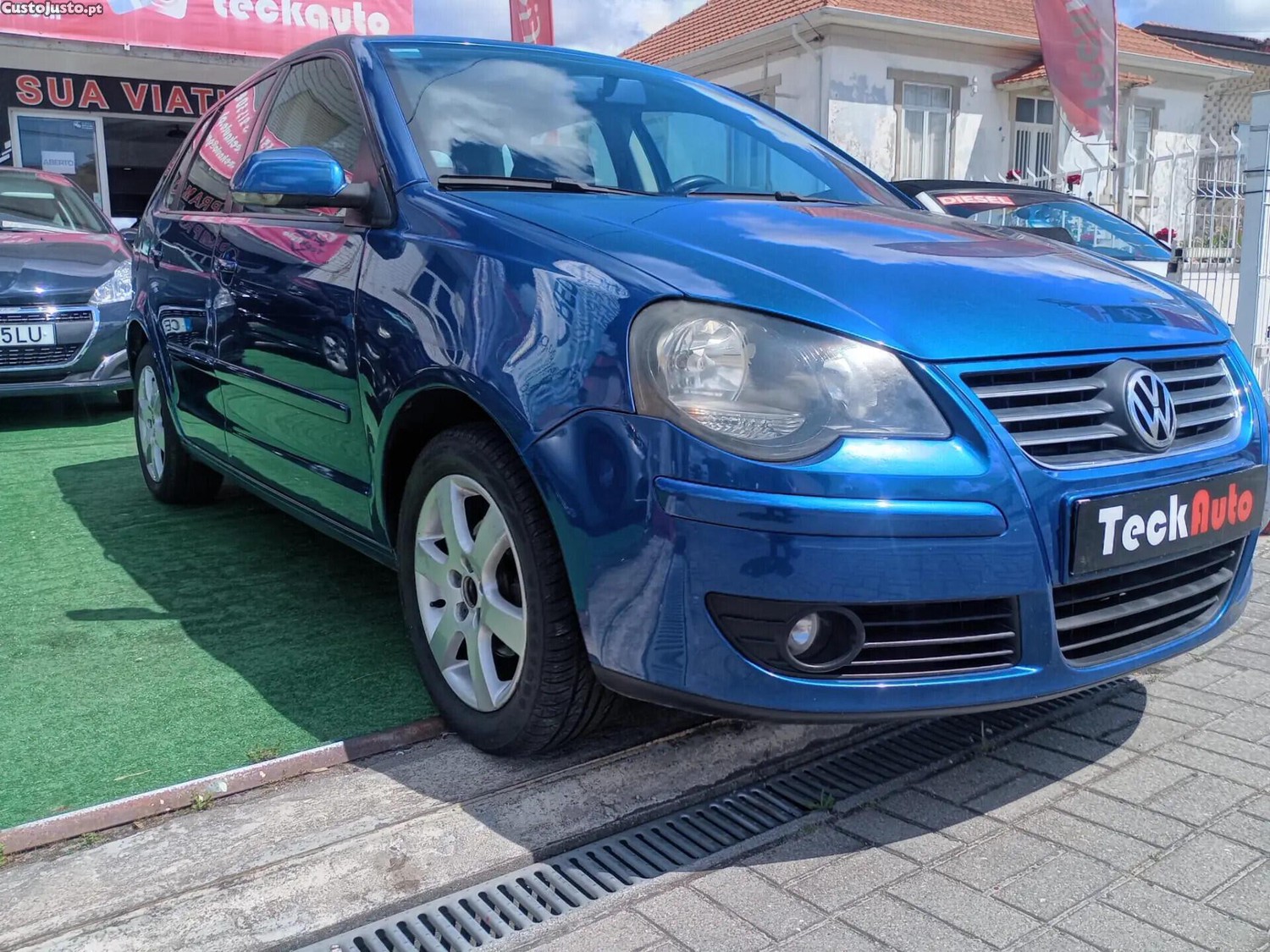 Volkswagen Polo 1.4 TDi Confortline — fotografia 14