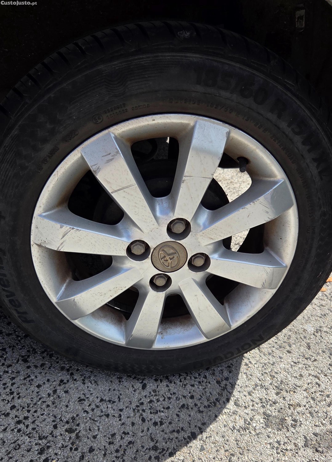 Toyota Yaris Sol — fotografia 3