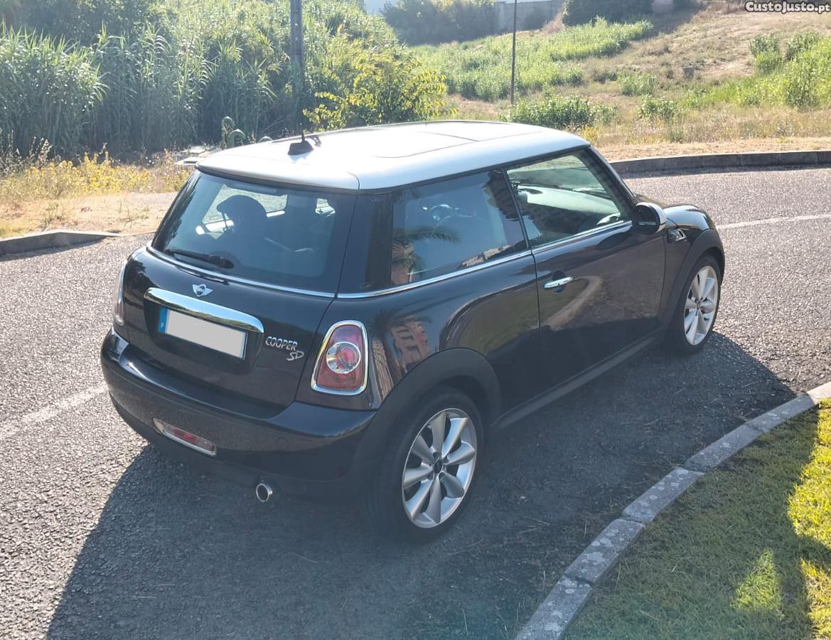 MINI Cooper D — fotografia 11