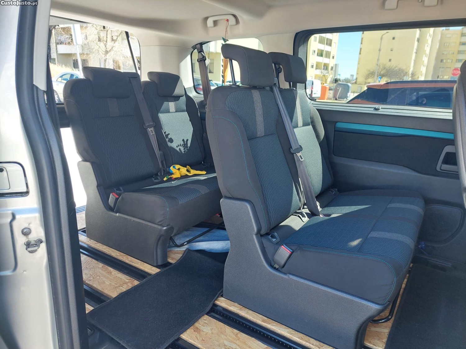 Peugeot Expert Traveller - 18 — photo 3