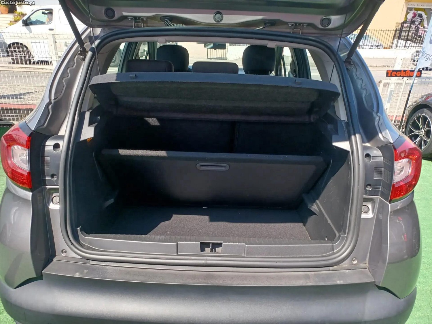 Renault Captur 0.9 TCE — fotografia 8