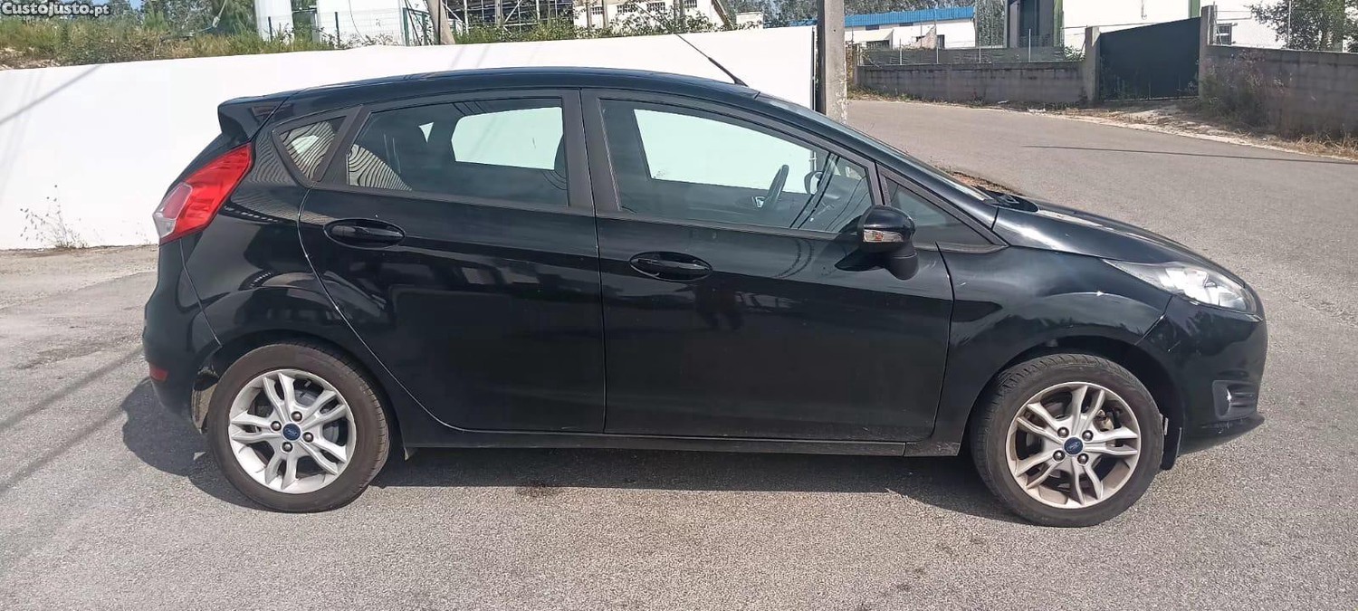 Ford Fiesta 1.25 I 82 CV+2017 — fotografia 8