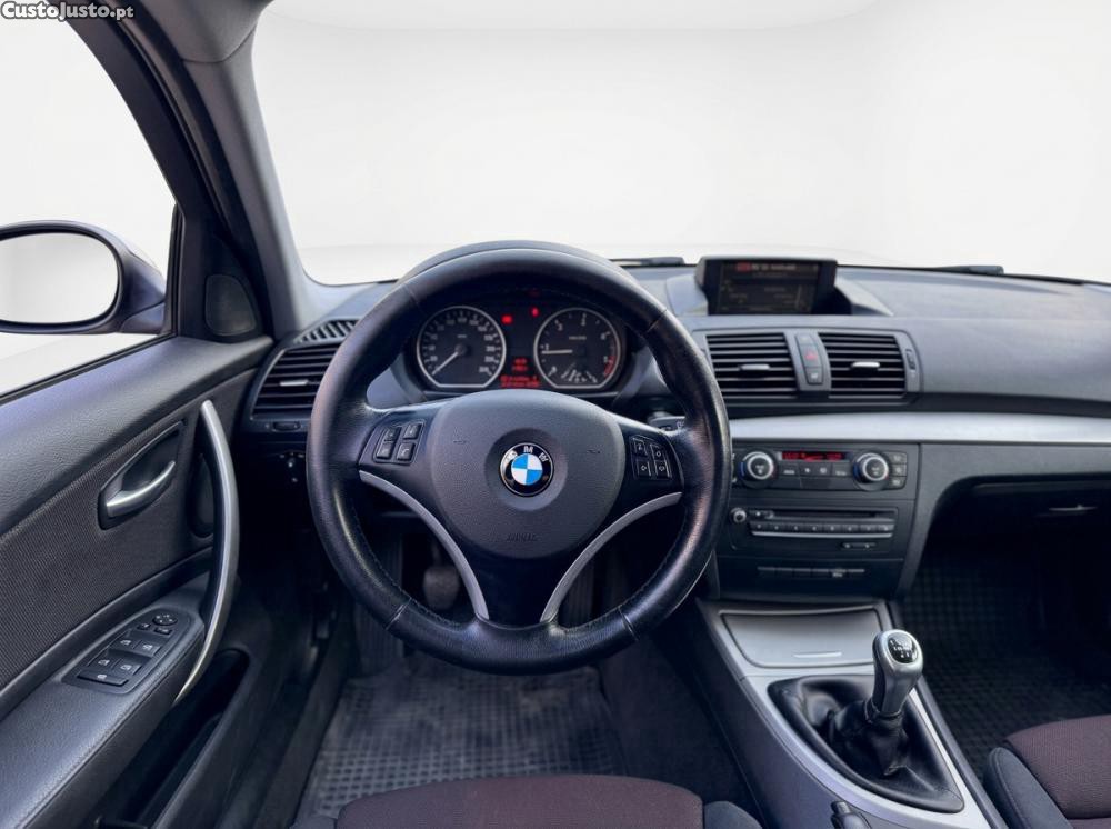 BMW 118 d Coupe — fotografia 6