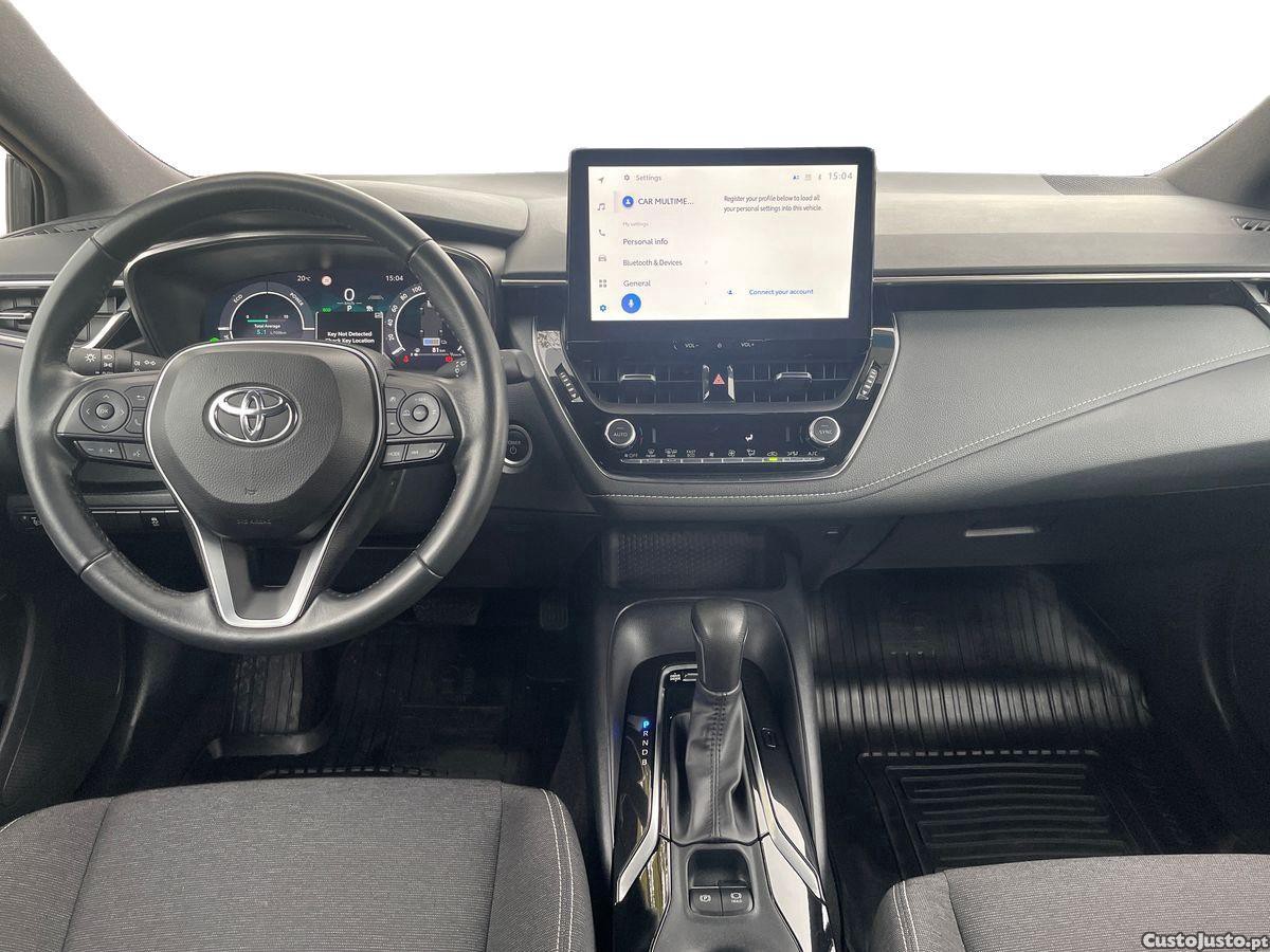 Toyota Corolla TS 1.8 Hybrid Comfort — fotografia 11