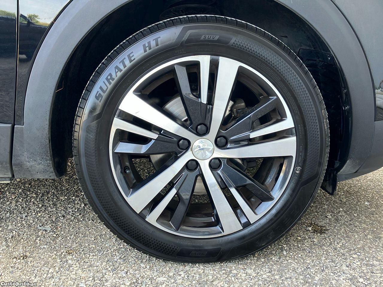 Peugeot 3008 PureTech 130 Stop & Start GPF EAT8 GT — fotografia 10