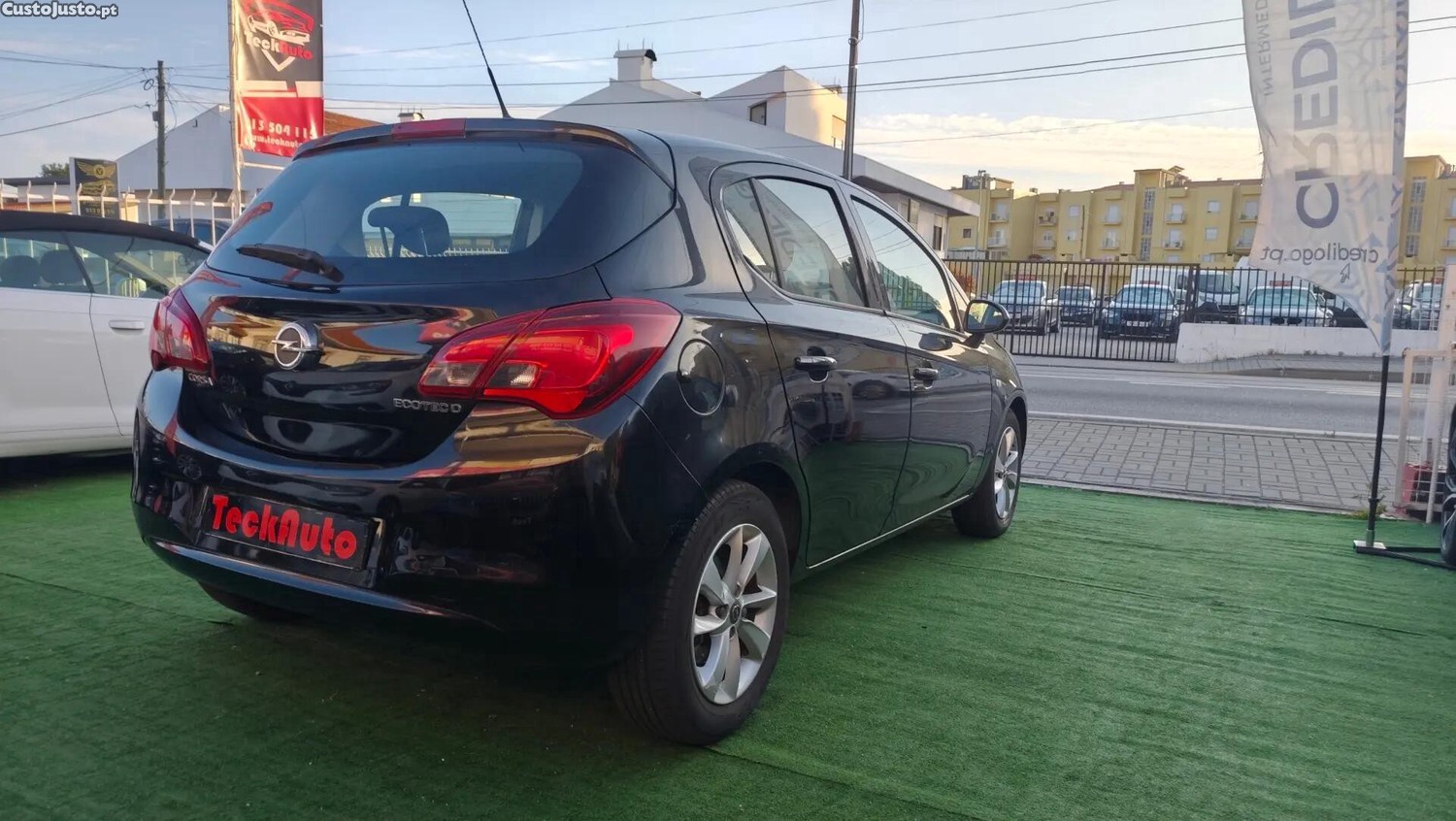 Opel Corsa 1.3 CDTi Enjoy — fotografia 15