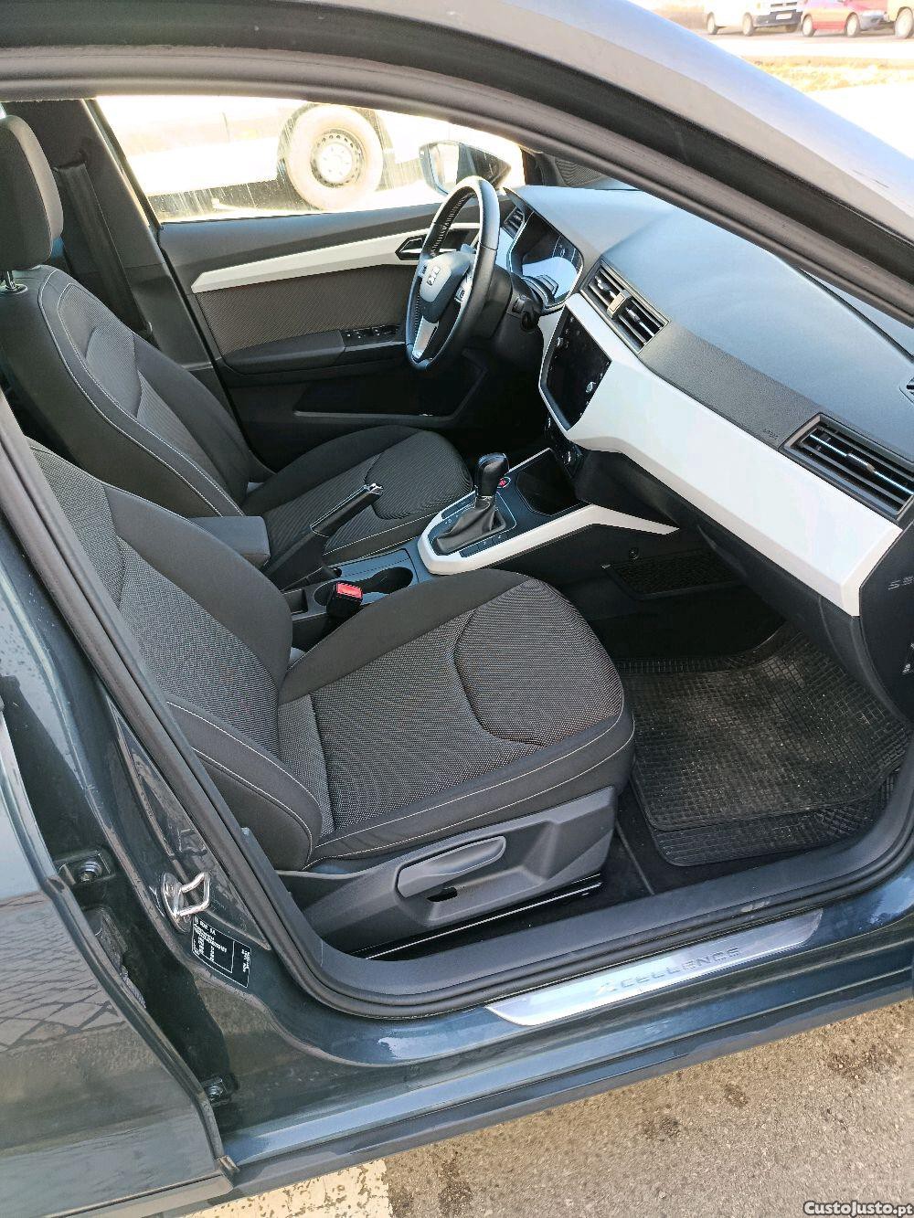 SEAT Arona 1.0 tsi 116 CV XCELENCE DSG — fotografia 3