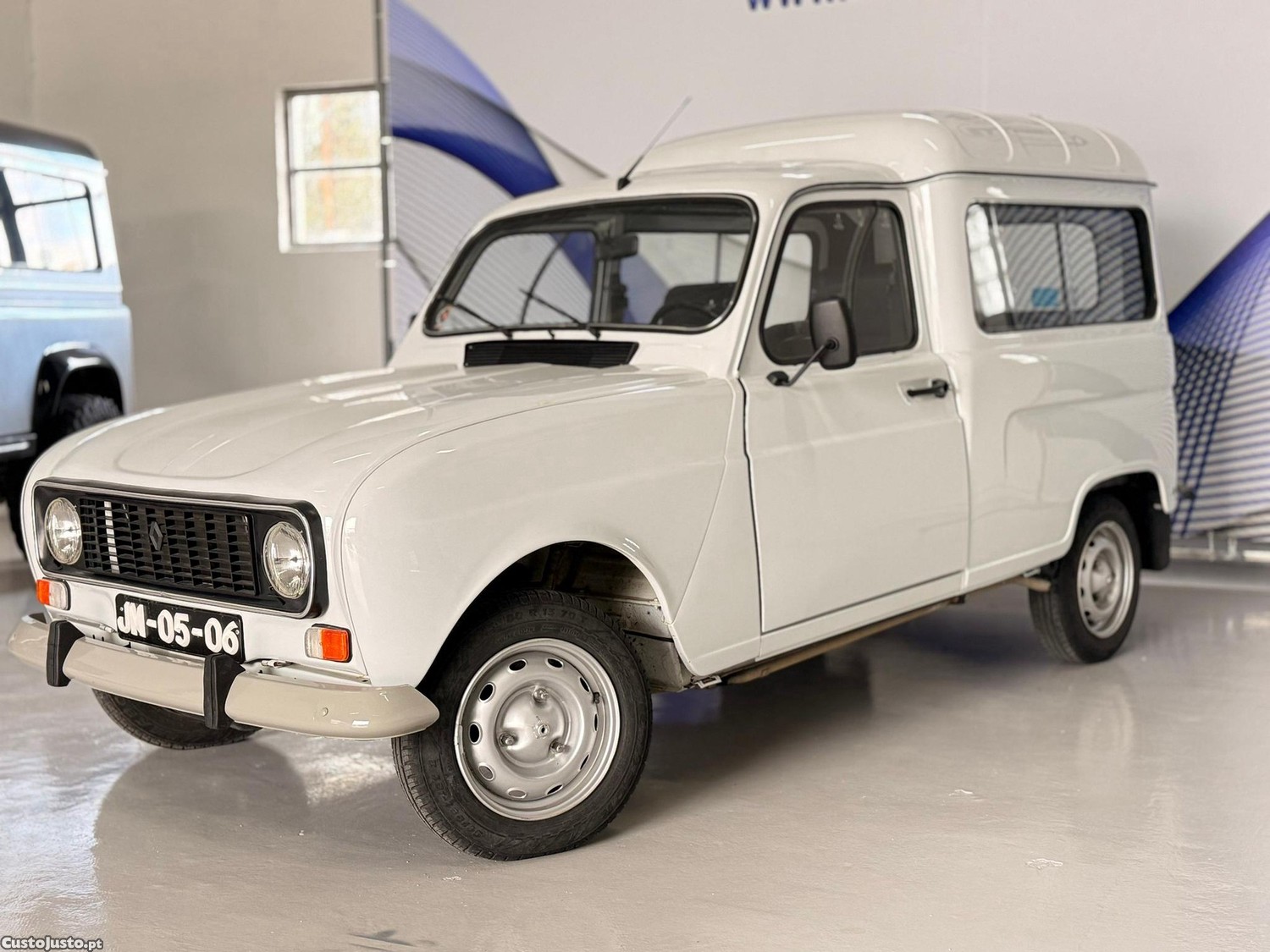 Renault 4 F — fotografia 8