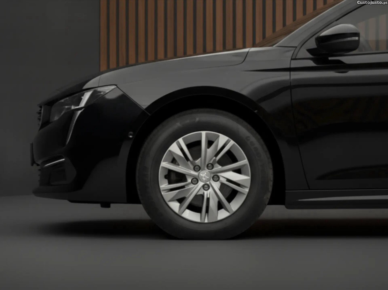 Peugeot 508 1.5 BlueHDi Active Pack EAT8 — fotografia 2