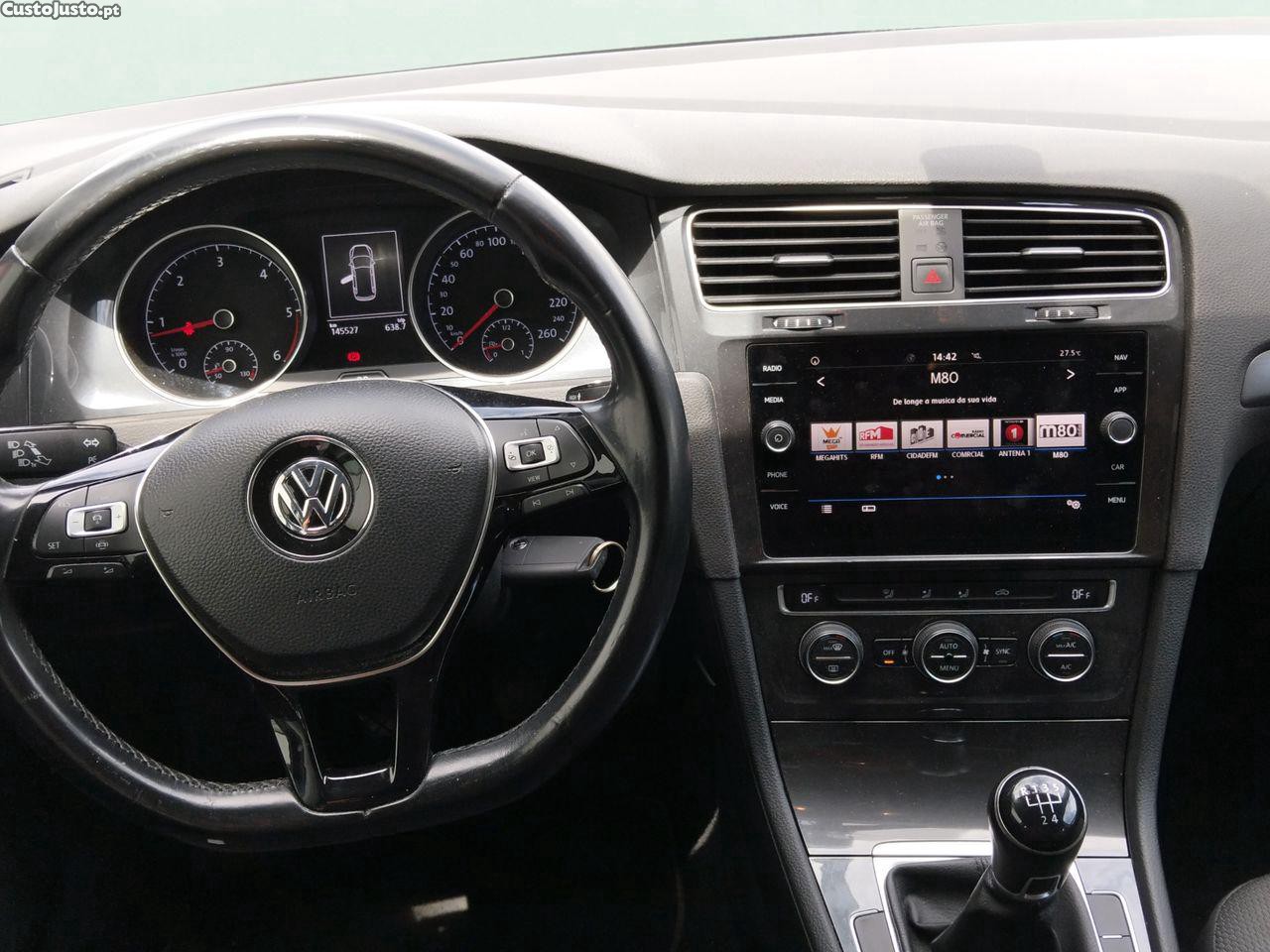 Volkswagen Golf Variant 1.6 TDi Confortline — fotografia 10