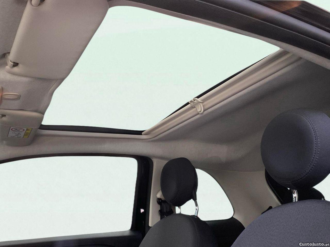 Fiat 500 1.0 Hybrid Connect — fotografia 5