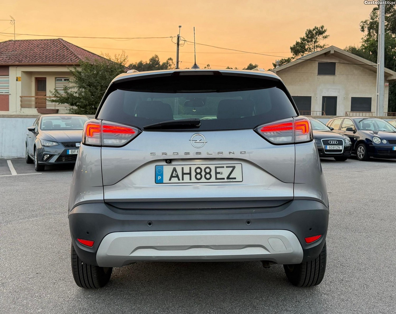 Opel Crossland X 1.2 Business Edition — fotografia 20