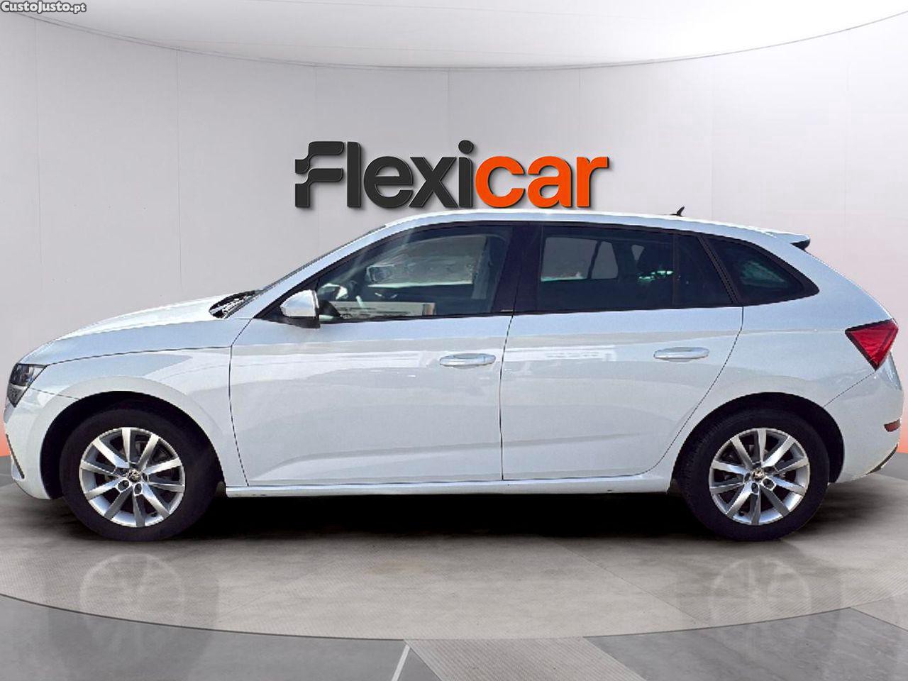 Skoda Scala 1.0 TSI Ambition — fotografia 14