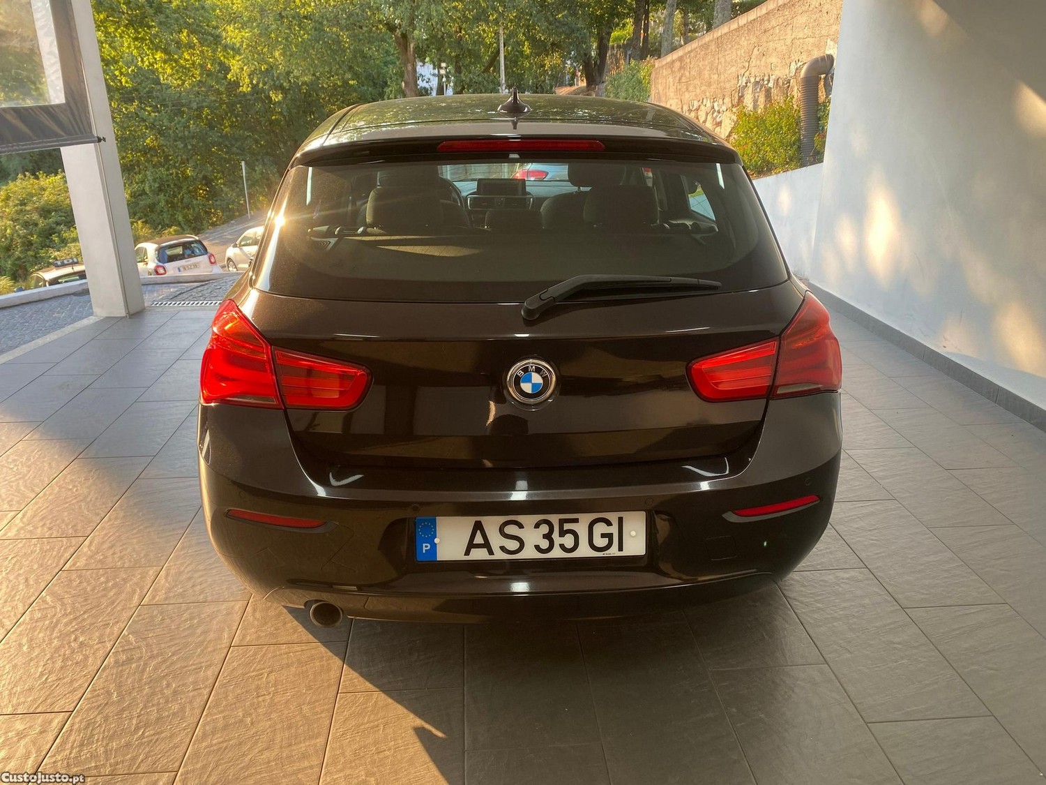 BMW 116 d EfficientDynamics Line Sport — fotografia 8