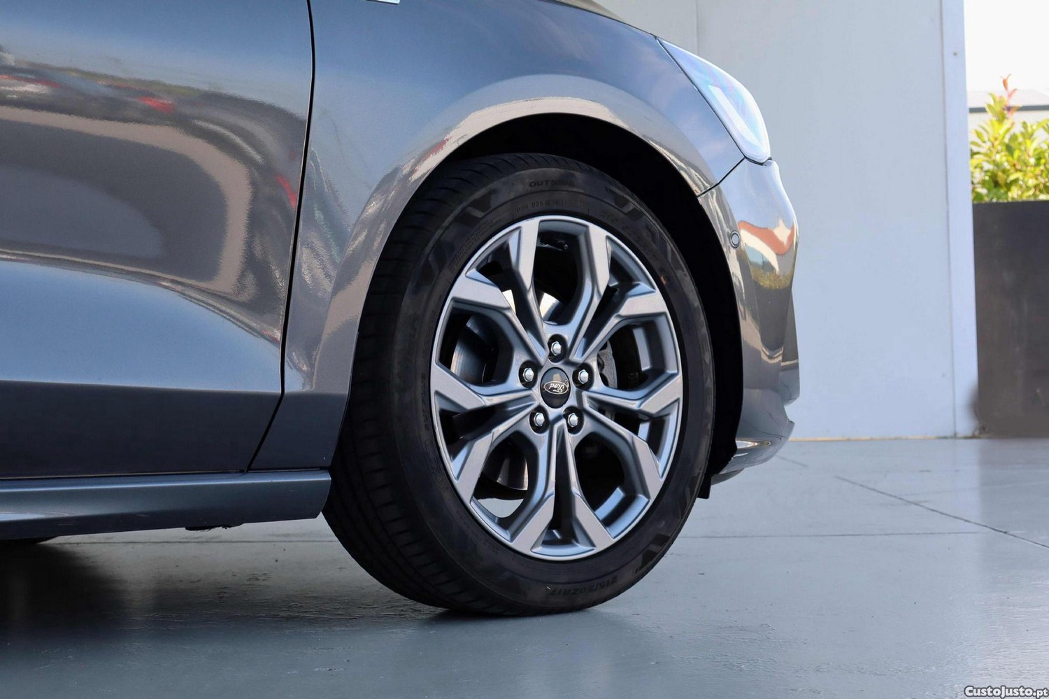 Ford Focus SW 1.0 EcoBoost MHEV ST-Line — fotografia 21