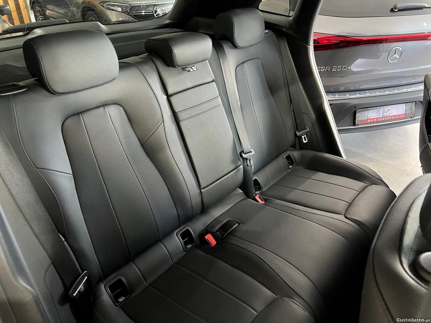 Mercedes-Benz EQA Progressive — fotografia 8