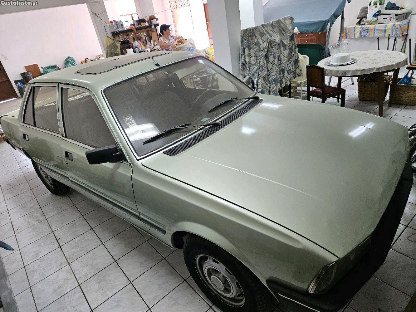 Peugeot 505 STI — fotografia 10